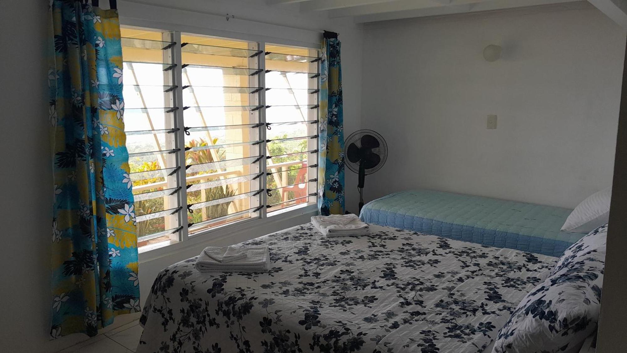 Dave Parker Eco Lodge Hotel Apia Esterno foto