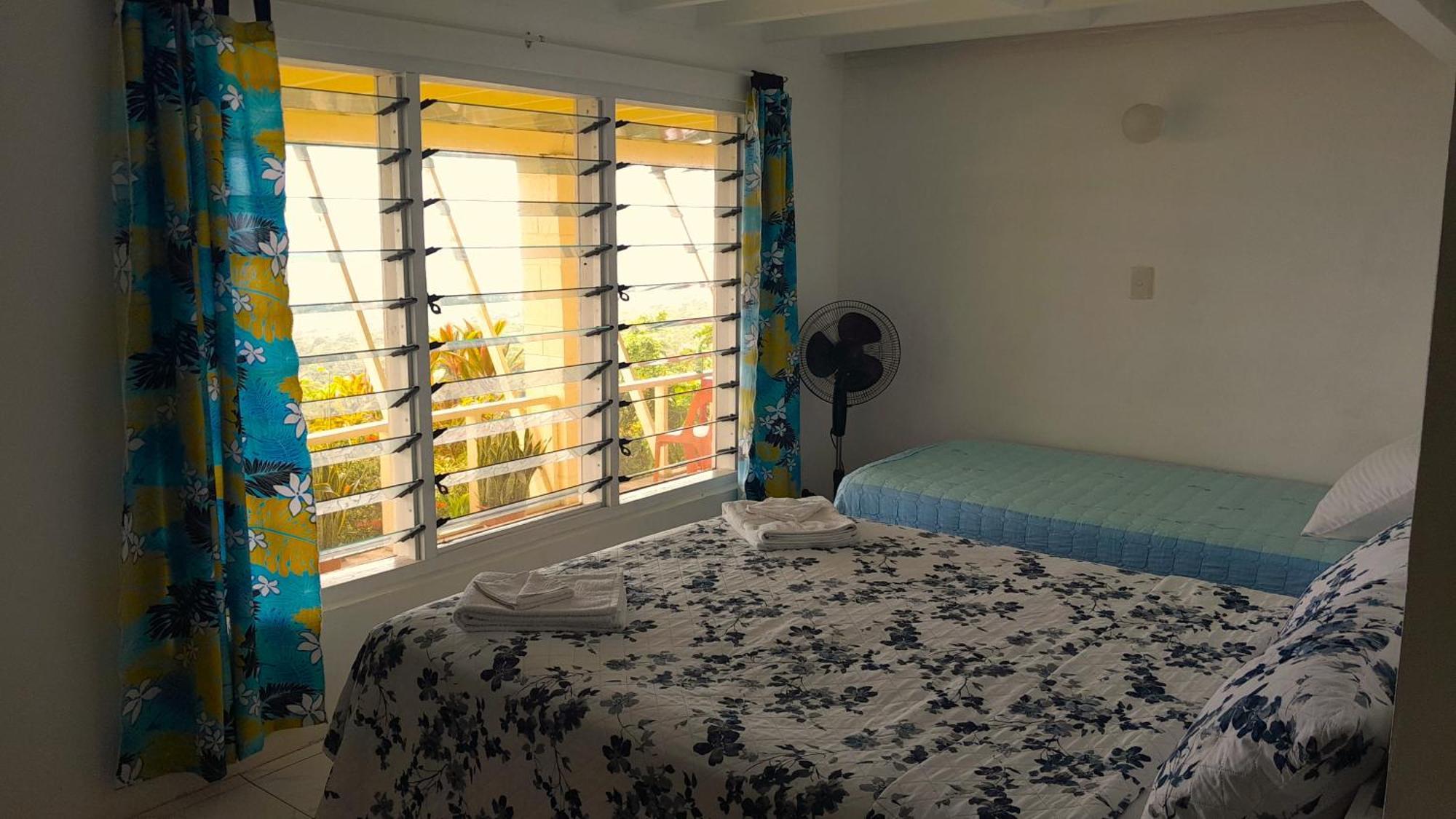 Dave Parker Eco Lodge Hotel Apia Esterno foto